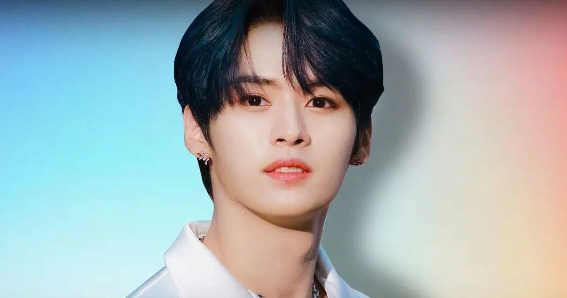Why Is Lee Know Leaving Skz in 2025